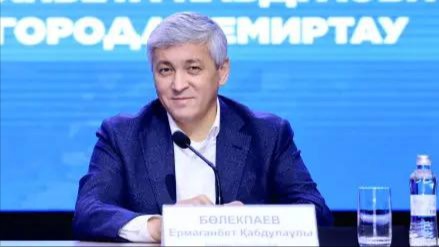 Аким Карагандинской области призвал жителей принять участие в референдуме